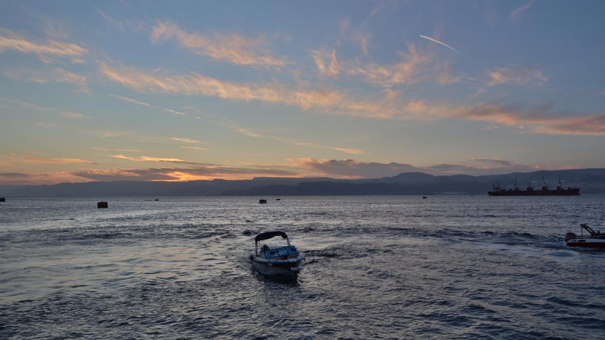 Ostello Extra Traveller Aqaba Esterno foto
